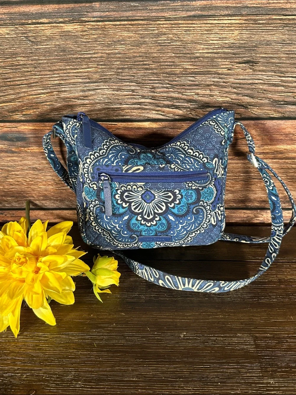 Vera Bradley Blue Paisley Crossbody Shoulder Bag!